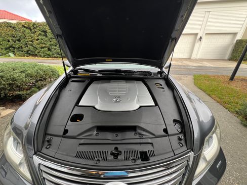 Used 2012 Lexus LS 460 w/ Luxury Value Edition image 17