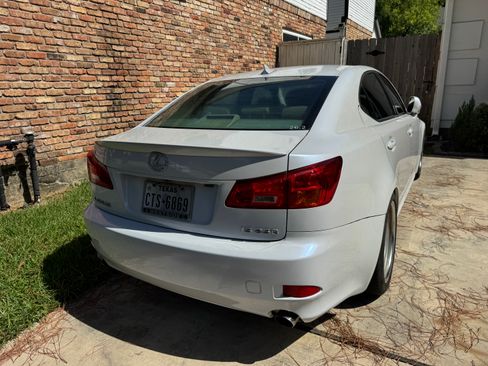 Used 2007 Lexus IS 250 RWD image 5