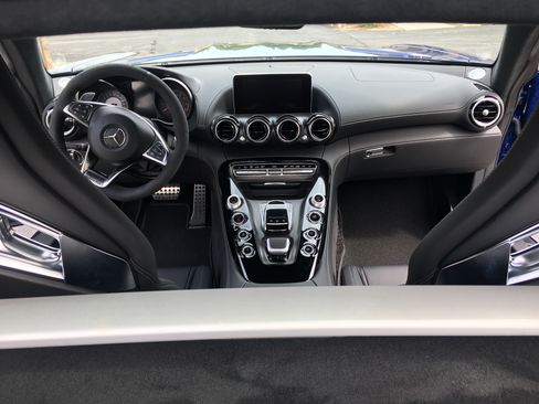 Used 2016 Mercedes-Benz AMG GT S image 14