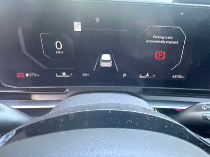 Used 2025 Kia Carnival SX Prestige