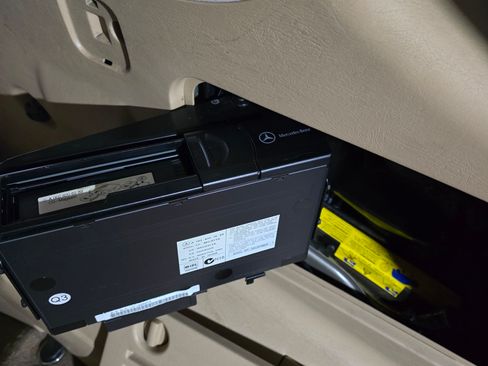 Used 2001 Mercedes-Benz ML 320 4MATIC image 17