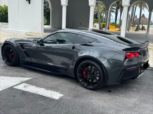 Used 2018 Chevrolet Corvette Grand Sport RWD image 5