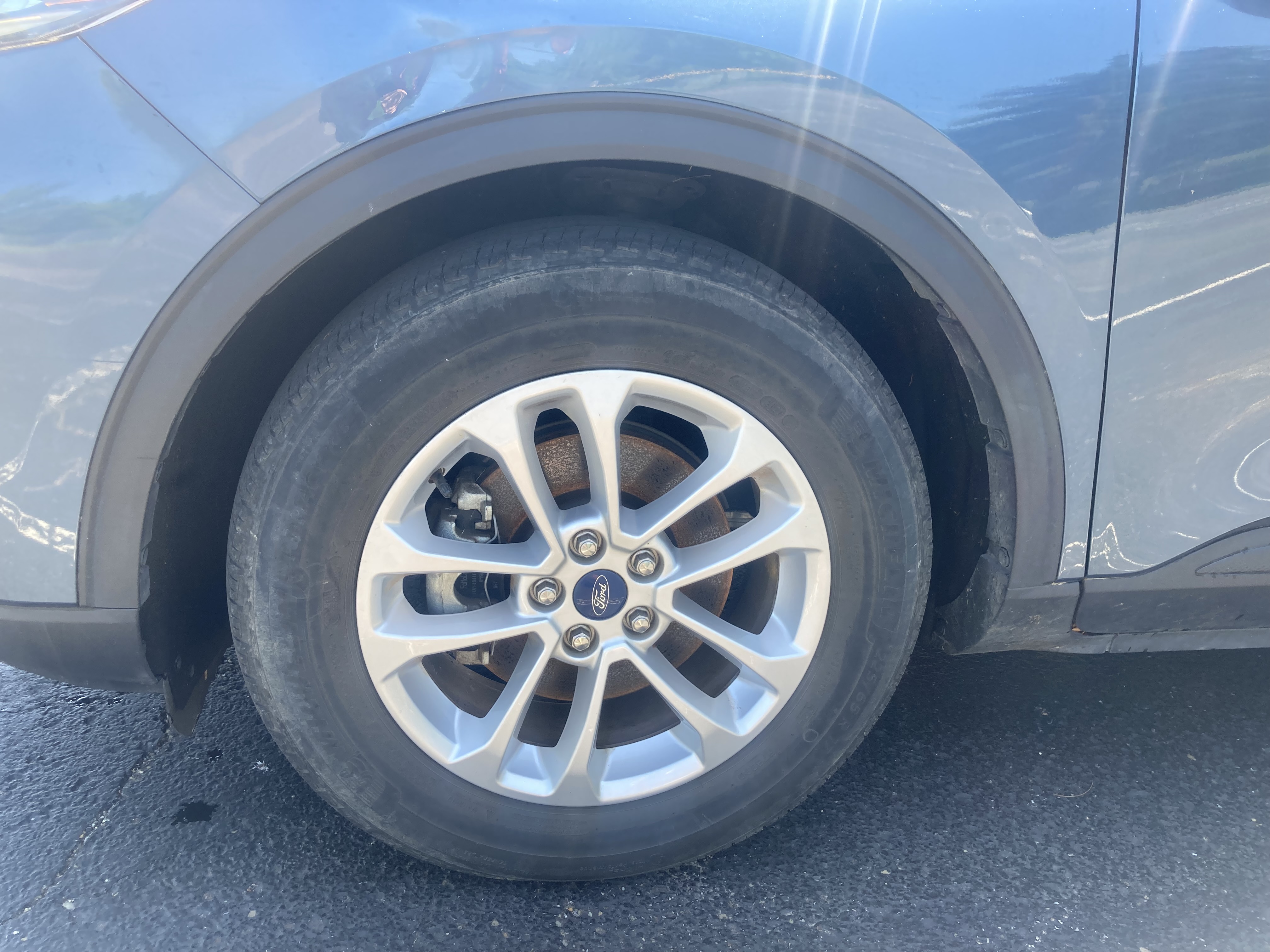 Used 2020 Ford Escape SE FWD image 11
