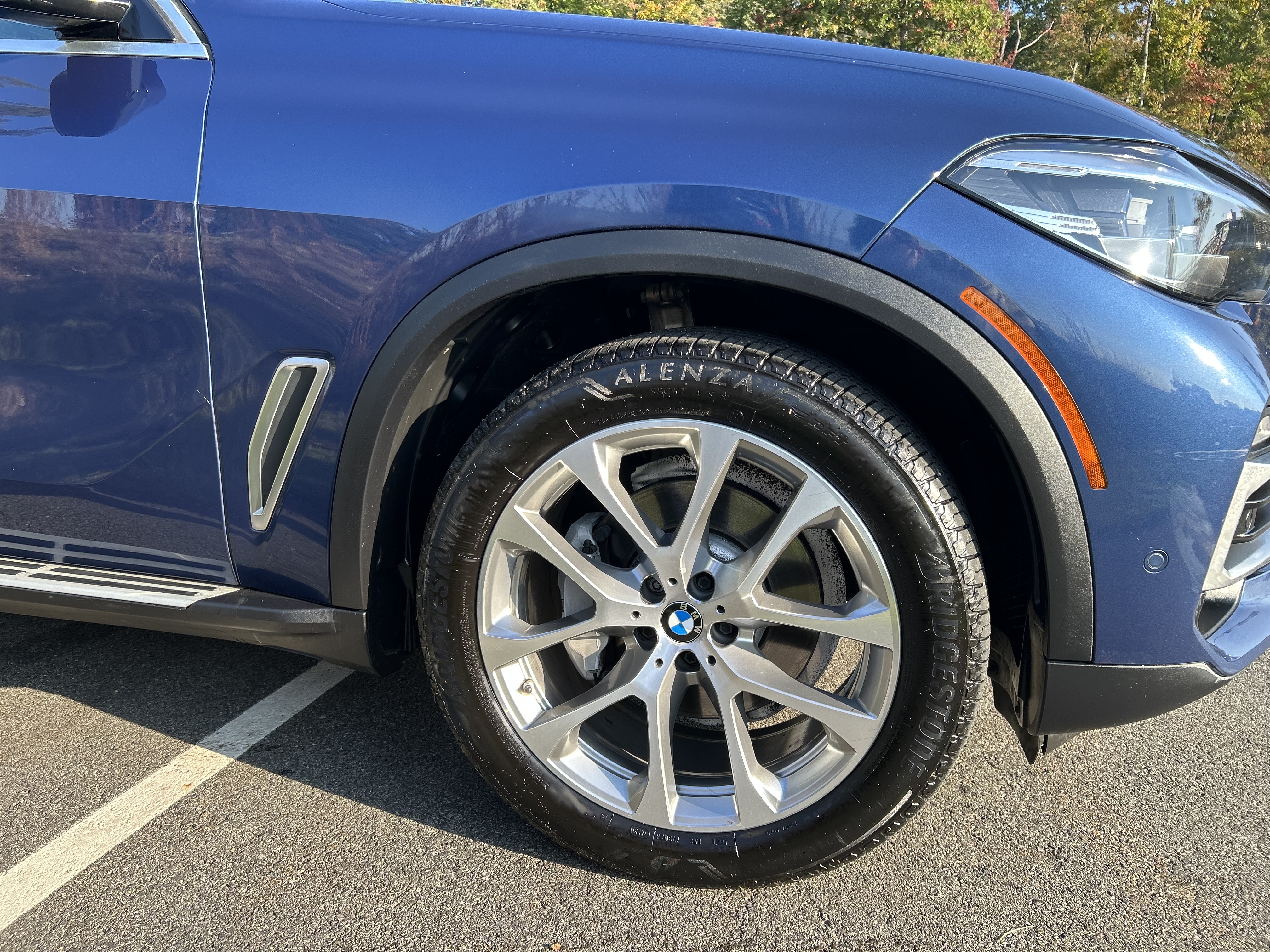 Used 2021 BMW X5 xDrive40i w/ Premium Package 2 AWD/4WD image 8