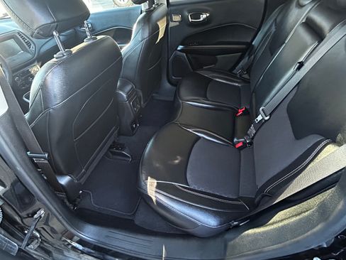 Used 2021 Jeep Compass Latitude w/ Sun and Sound Group image 10