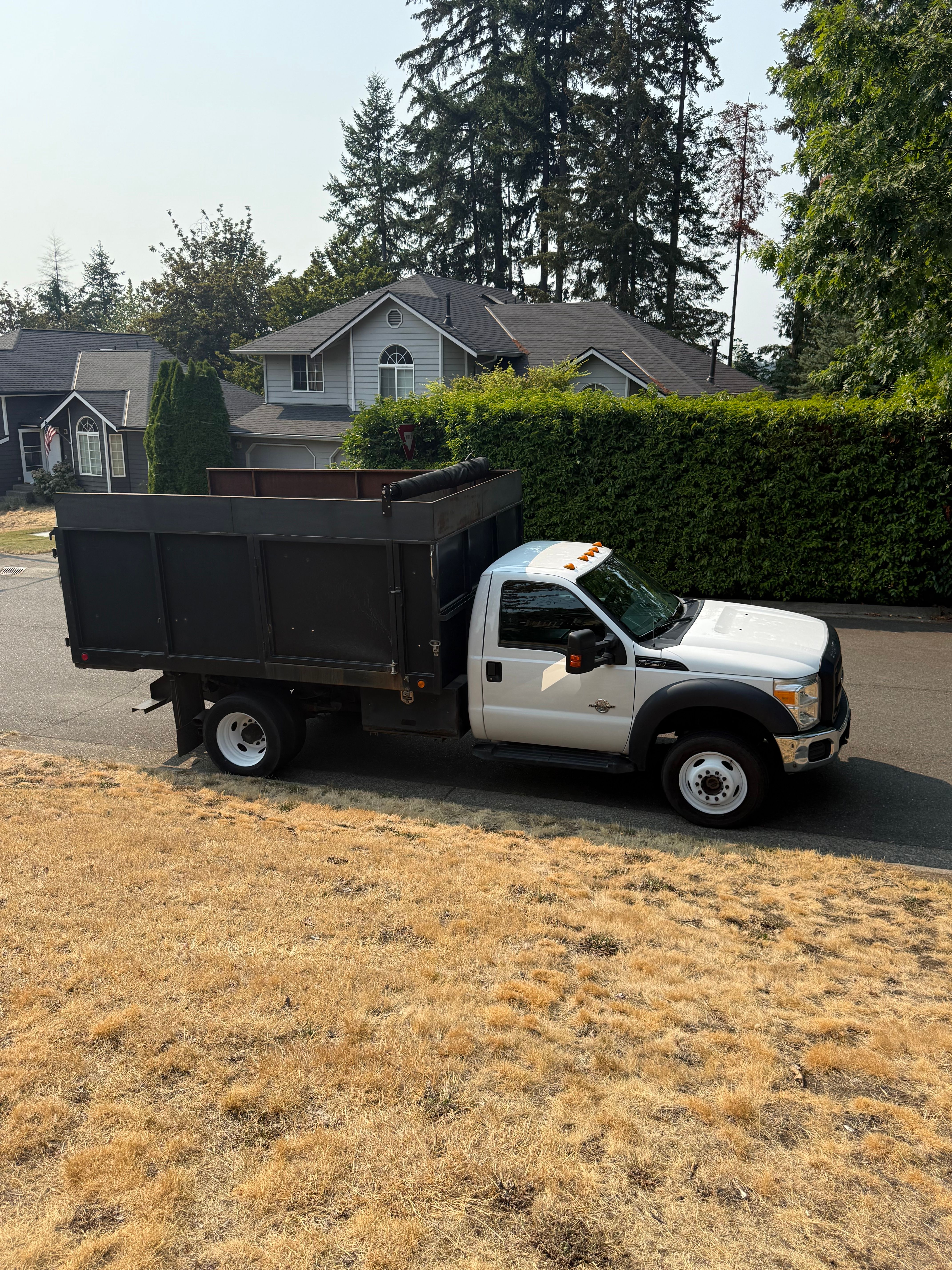 Used 2016 Ford F550 4x4 Regular Cab Super Duty image 14