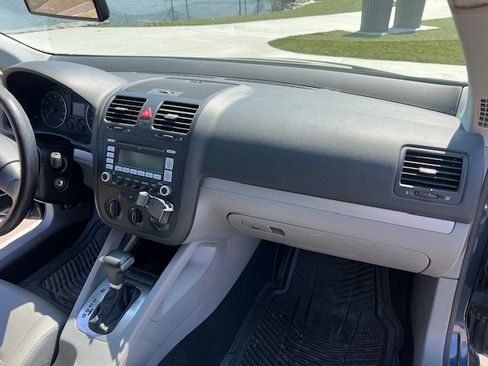 Used 2007 Volkswagen Jetta 2.5 FWD image 14