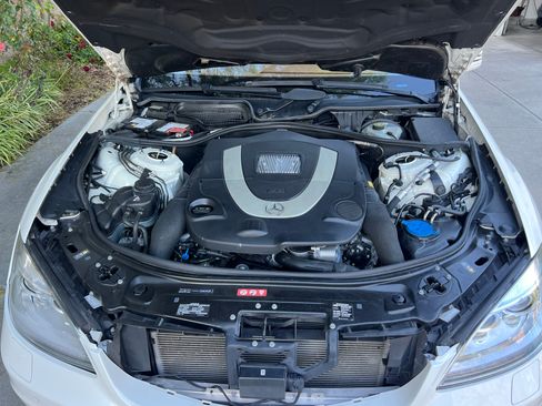 Used 2011 Mercedes-Benz S 550 image 9