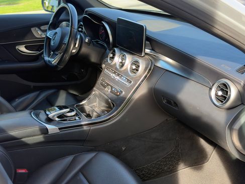 Used 2015 Mercedes-Benz C 300 4MATIC Sedan image 5