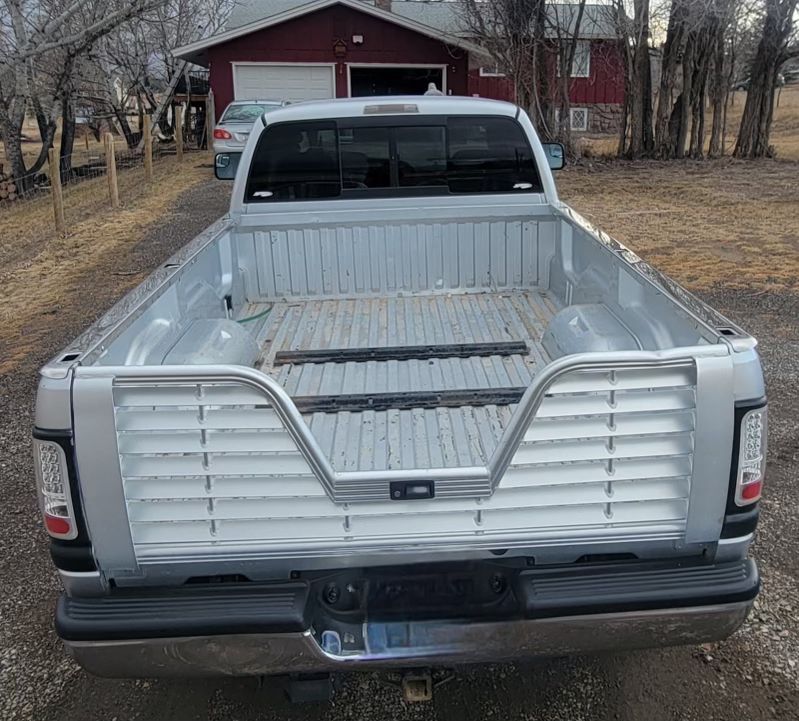 Used 2001 Dodge Ram 2500 Truck 4x4 Quad Cab image 9