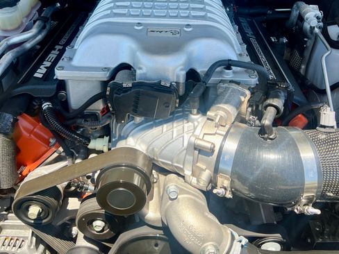 Used 2018 Jeep Grand Cherokee Trackhawk image 24