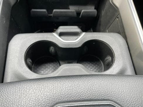 Used 2019 RAM 1500 Laramie AWD/4WD image 20
