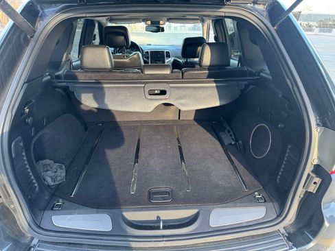 Used 2011 Jeep Grand Cherokee Overland image 15