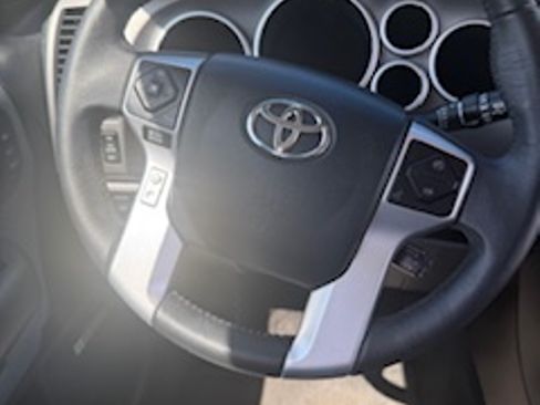 Used 2016 Toyota Sequoia Limited w/ Safety & Convenience Package AWD/4WD image 12