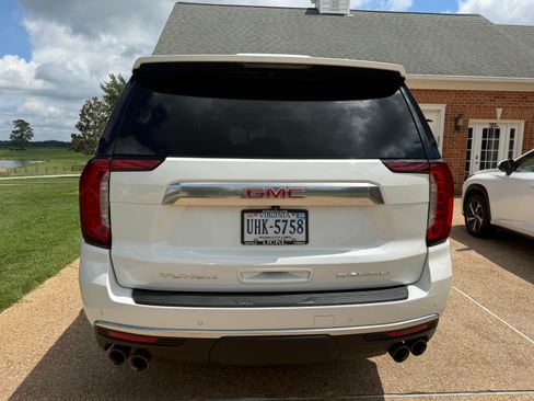 Used 2024 GMC Yukon Denali w/ Max Trailering Package AWD/4WD image 10