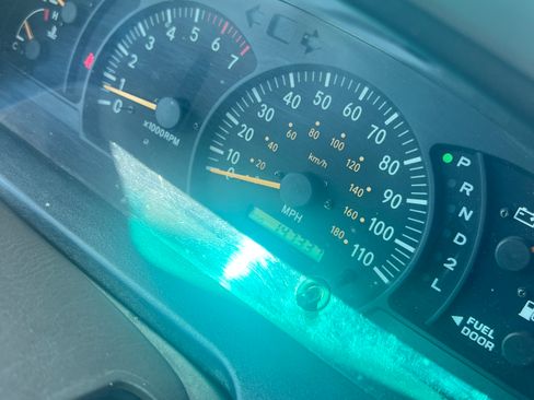 Used 2002 Toyota Tundra SR5 RWD image 18