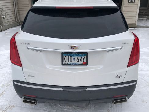 Used 2018 Cadillac XT5 Luxury w/ Driver Awareness Package image 12
