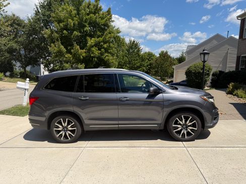 Used 2019 Honda Pilot Elite image 5