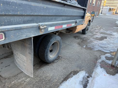 Used 2000 GMC Sierra 3500 2WD Regular Cab image 5