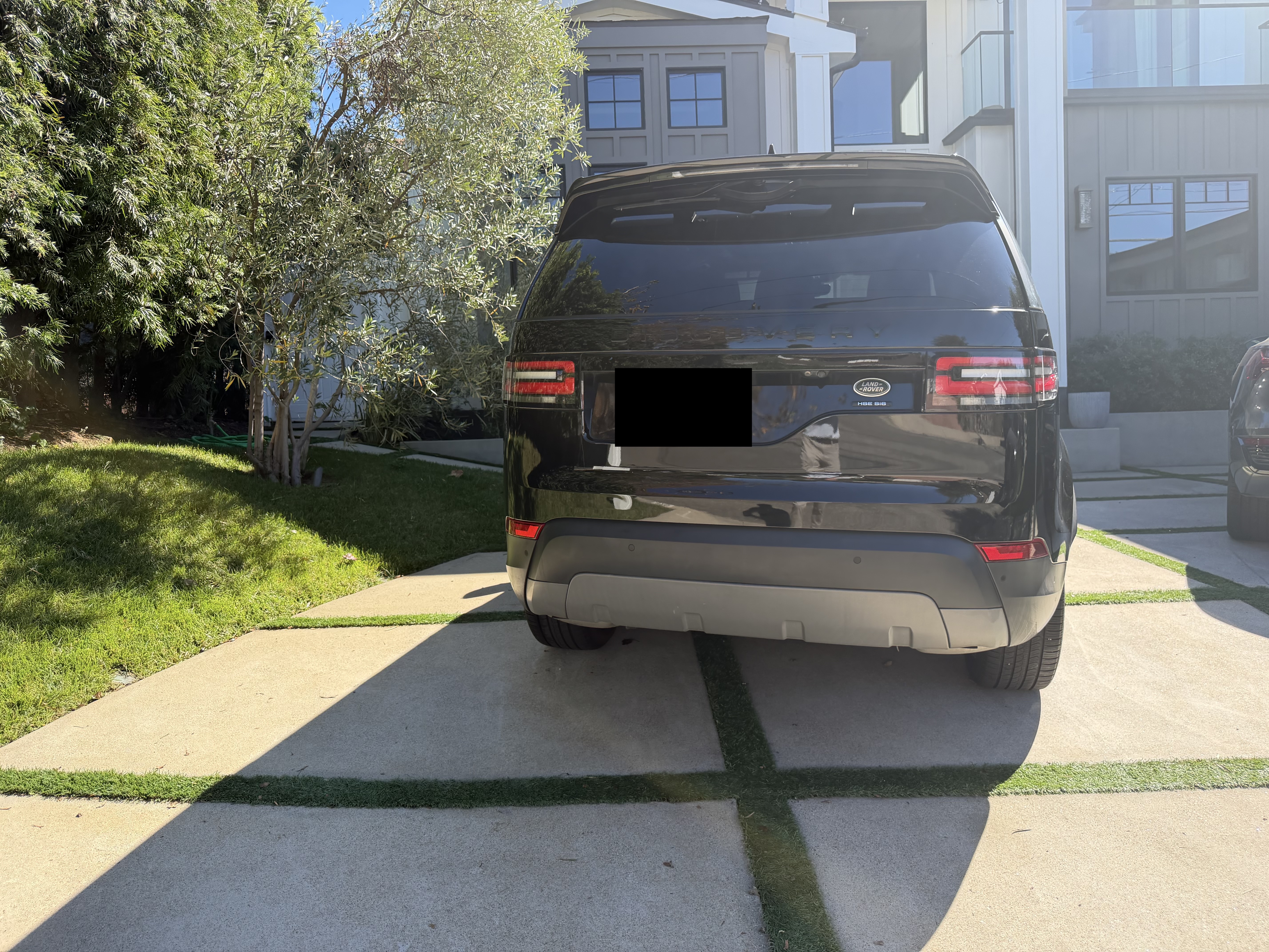 Used 2019 Land Rover Discovery HSE Luxury AWD/4WD image 9