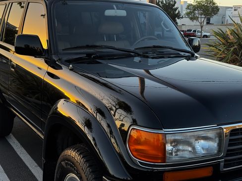 Used 1996 Toyota Land Cruiser AWD/4WD image 9