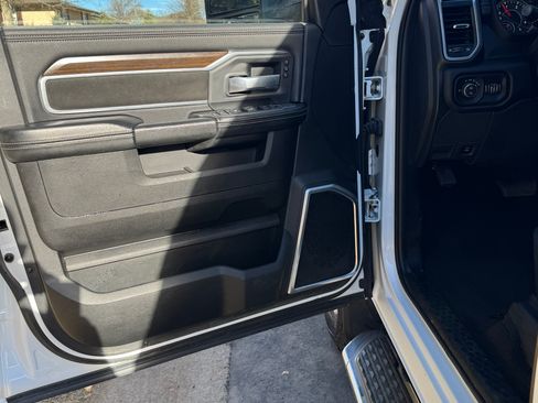Used 2023 RAM 2500 Laramie image 15