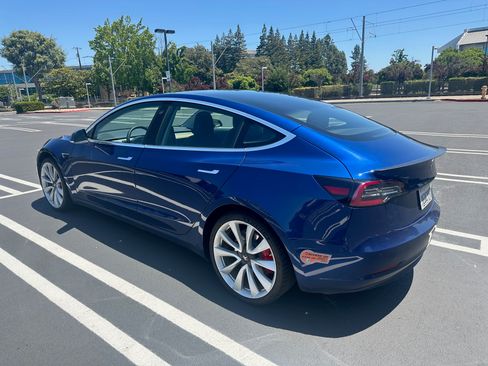Used 2019 Tesla Model 3 Performance AWD/4WD image 6