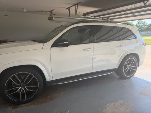 Used 2021 Mercedes-Benz GLS 580 4MATIC image 1