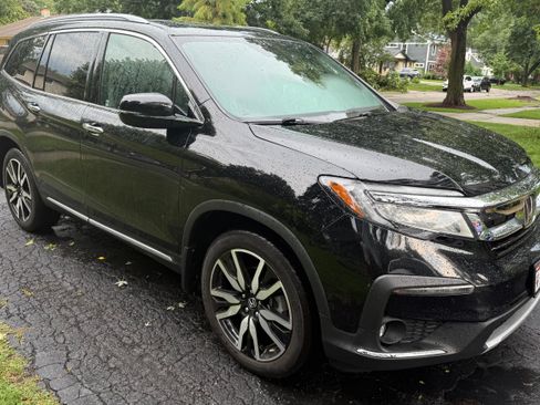Used 2019 Honda Pilot Touring image 14
