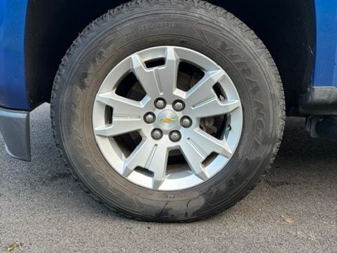 Used 2020 Chevrolet Colorado LT AWD/4WD image 10
