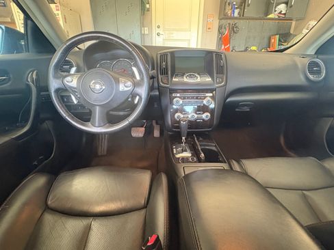 Used 2014 Nissan Maxima 3.5 SV w/ Premium Package FWD image 6