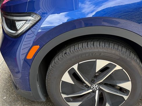 Used 2021 Volkswagen ID.4 Pro S AWD/4WD image 9