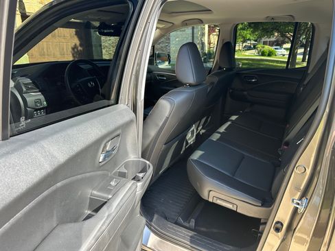 Used 2021 Honda Ridgeline RTL-E image 10