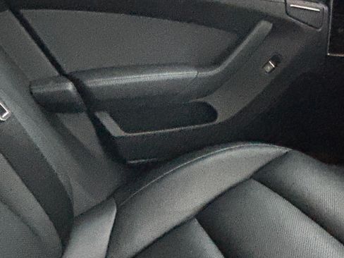 Used 2016 Porsche Panamera S RWD image 5