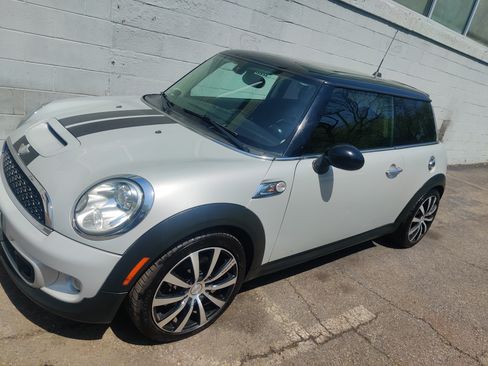 Used 2012 MINI Cooper S image 9