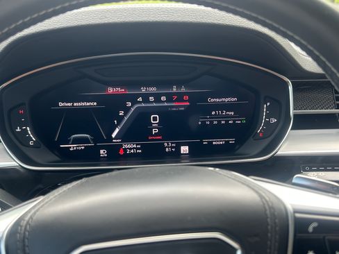 Used 2020 Audi S8 L w/ S8 Executive Package AWD/4WD image 10
