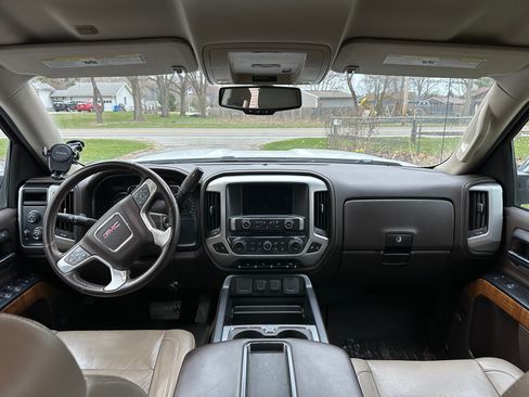 Used 2014 GMC Sierra 1500 SLT w/ SLT Crew Cab Value Package image 6