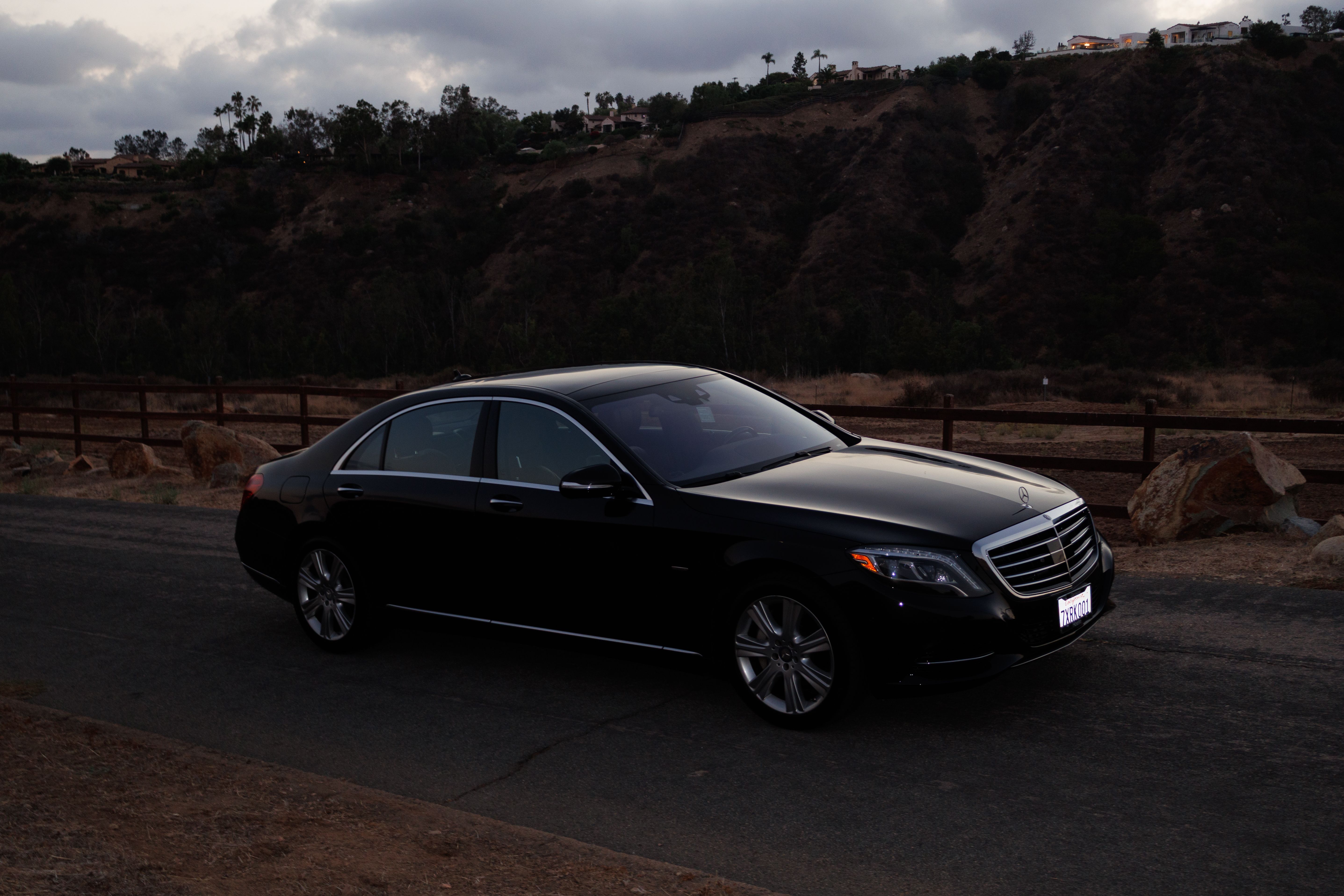 Used 2014 Mercedes-Benz S 550 Sedan image 2