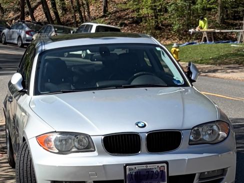 Used 2011 BMW 128i Coupe RWD image 2