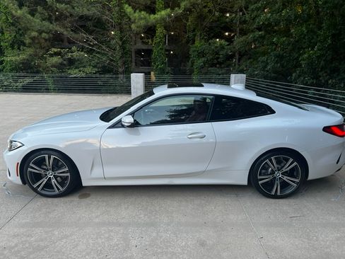 Used 2021 BMW 430i Coupe w/ Convenience Package RWD image 4