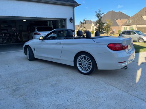 Used 2014 BMW 428i xDrive Convertible image 9