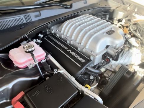 Used 2022 Dodge Charger SRT Hellcat image 9