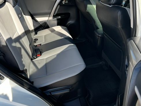Used 2018 Toyota RAV4 Limited w/ Advanced Technology Package AWD/4WD image 6