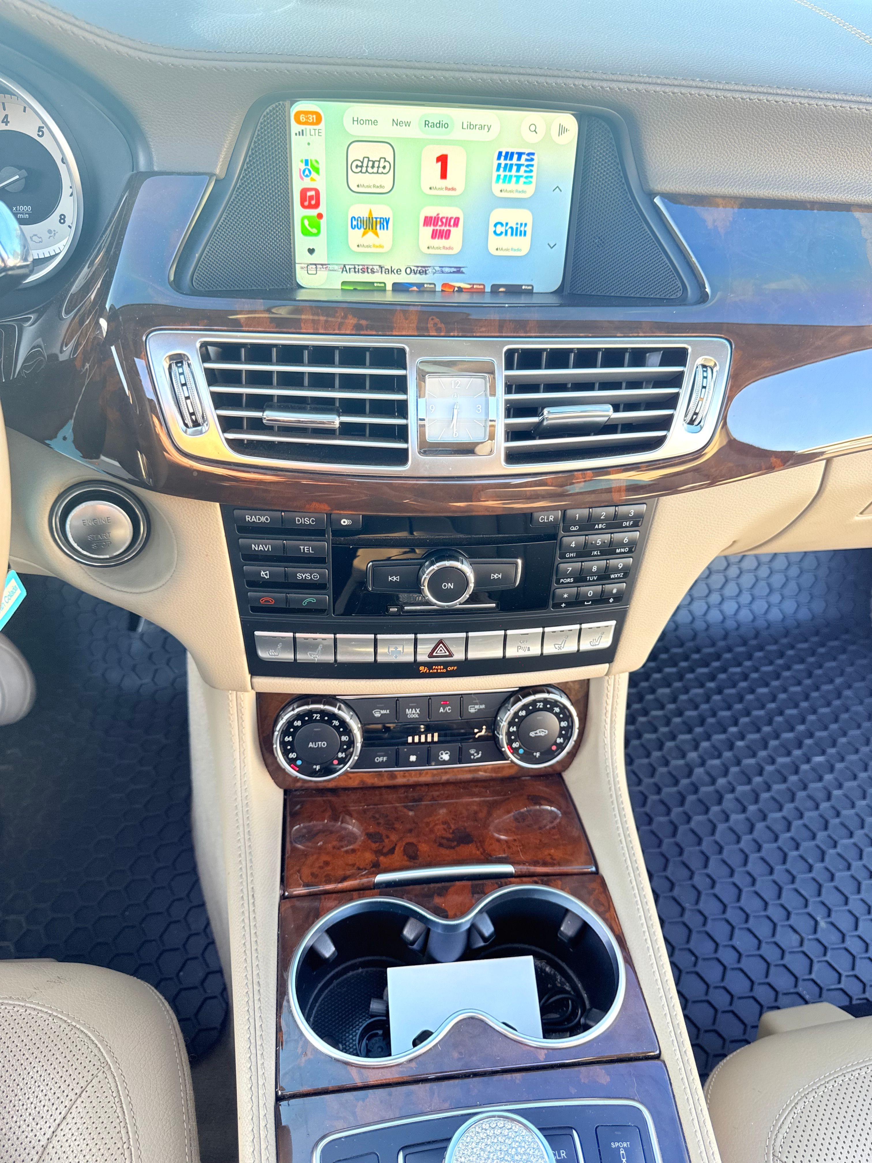 Used 2012 Mercedes-Benz CLS 550 image 9