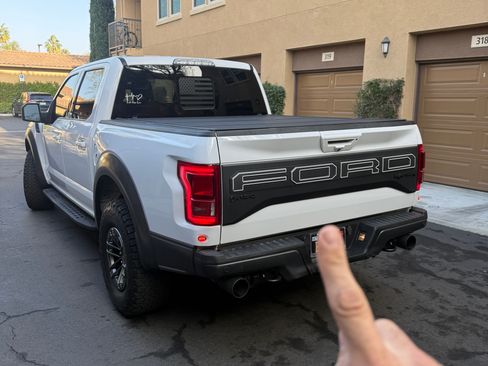 Used 2019 Ford F150 Raptor w/ Equipment Group 802A Luxury image 5