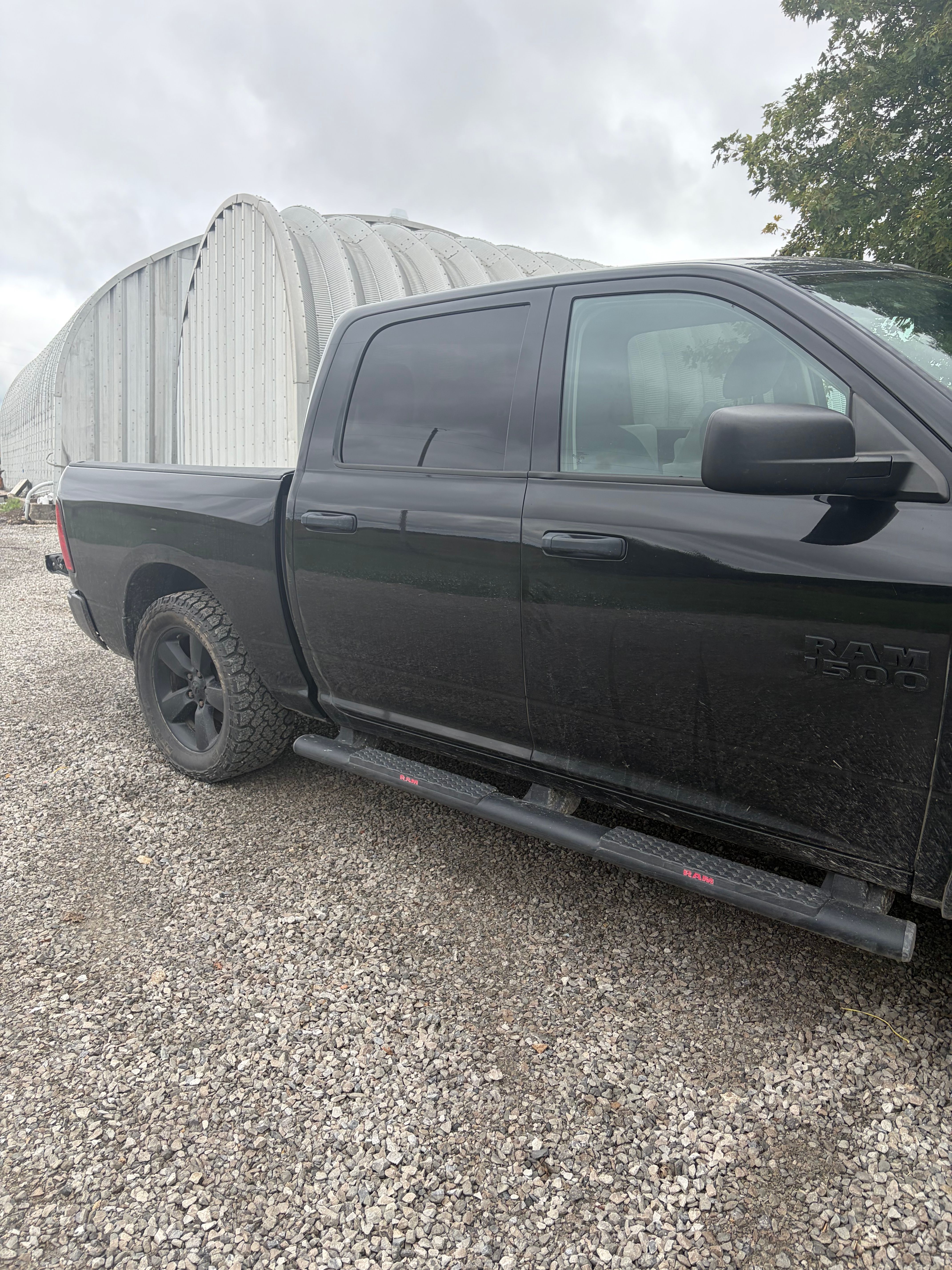 Used 2017 RAM 1500 Express w/ Black Ram 1500 Express Group AWD/4WD image 5