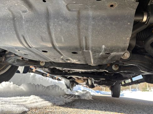 Used 2021 Toyota Tundra SR5 w/ TRD Off-Road Package image 11