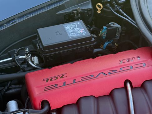 Used 2011 Chevrolet Corvette Z06 RWD image 13