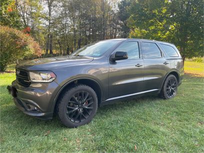 Used 2016 Dodge Durango SXT w/ Blacktop Package