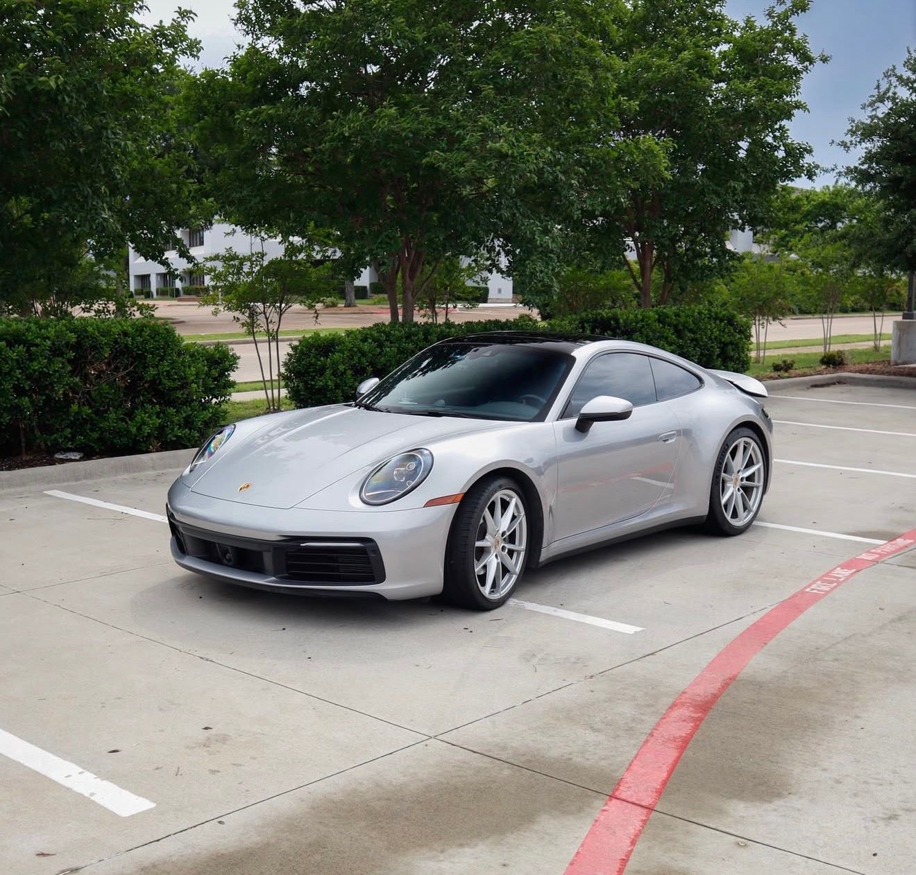 Used 2020 Porsche 911 Carrera image 4